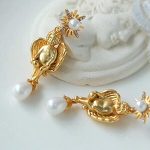 Angel Wing Pearl Earrings